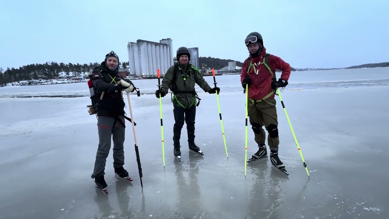 Magisk tur med de «store-gutta»på Mossesundes gode sjøis. 
