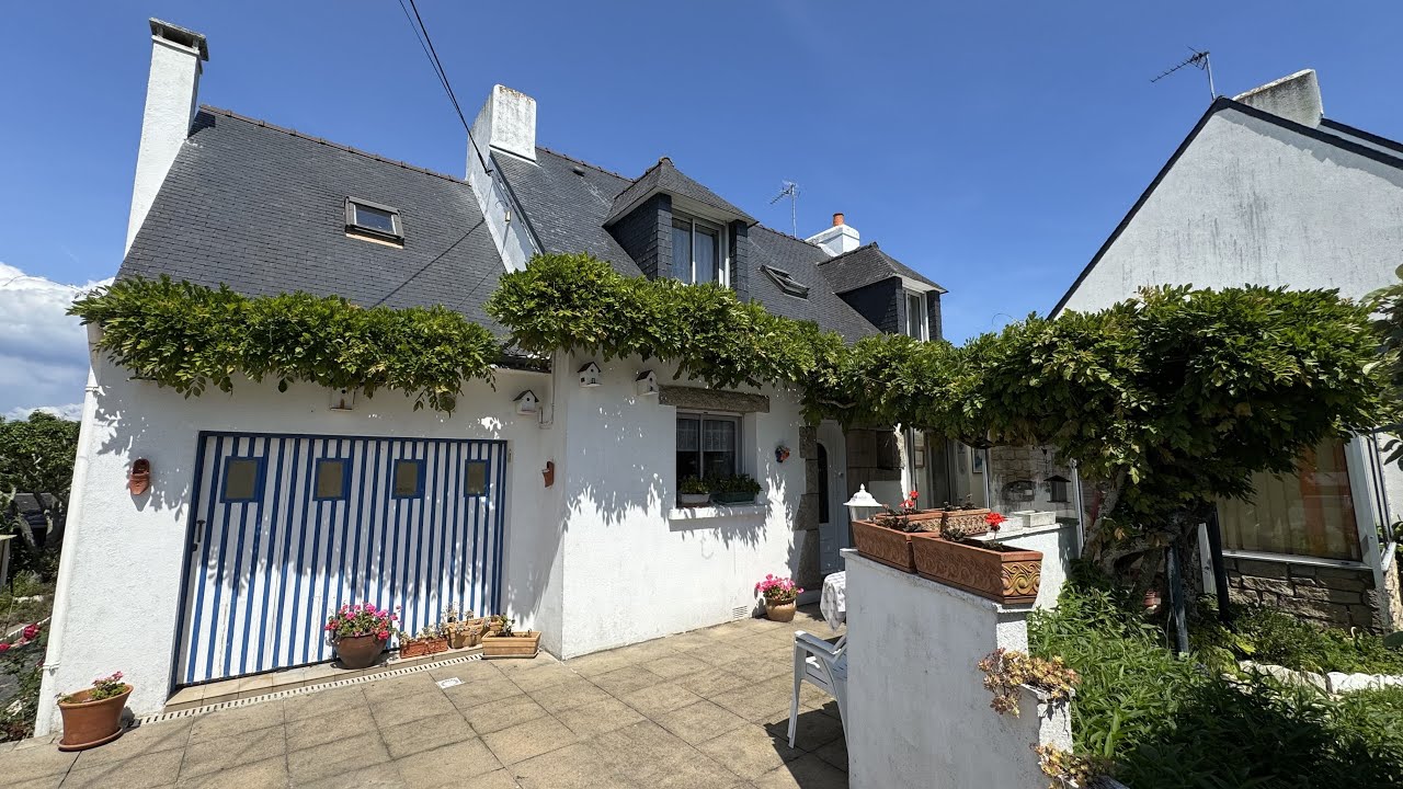 QUIBERON - Vente maison avec aperçu mer à quelques pas des plages des plages de la baie !