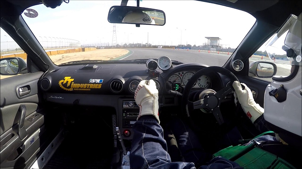 TTi ６速シーケンシャルミッションをストリートS15シルビアに装着♪(2)　サーキット走行インプレ動画