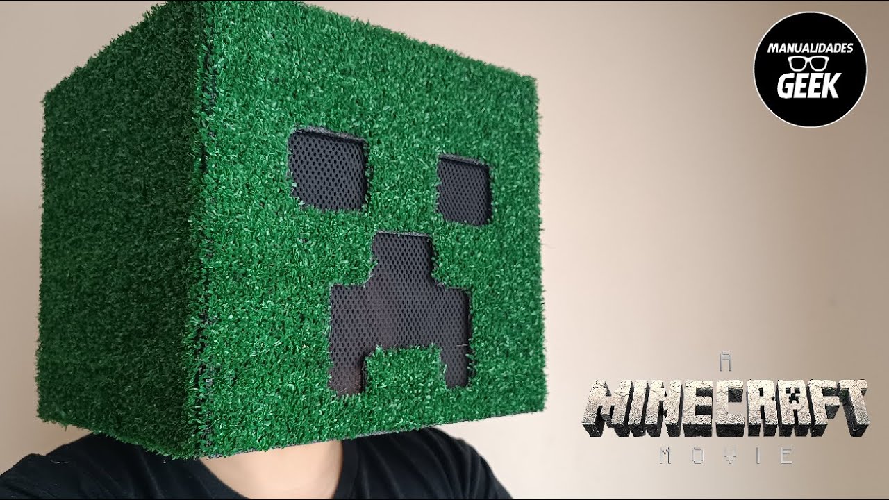 Cómo hacer una Épica Máscara de Creeper hecha de Cartón DIY/ Manualidad de Una Película de Minecraft