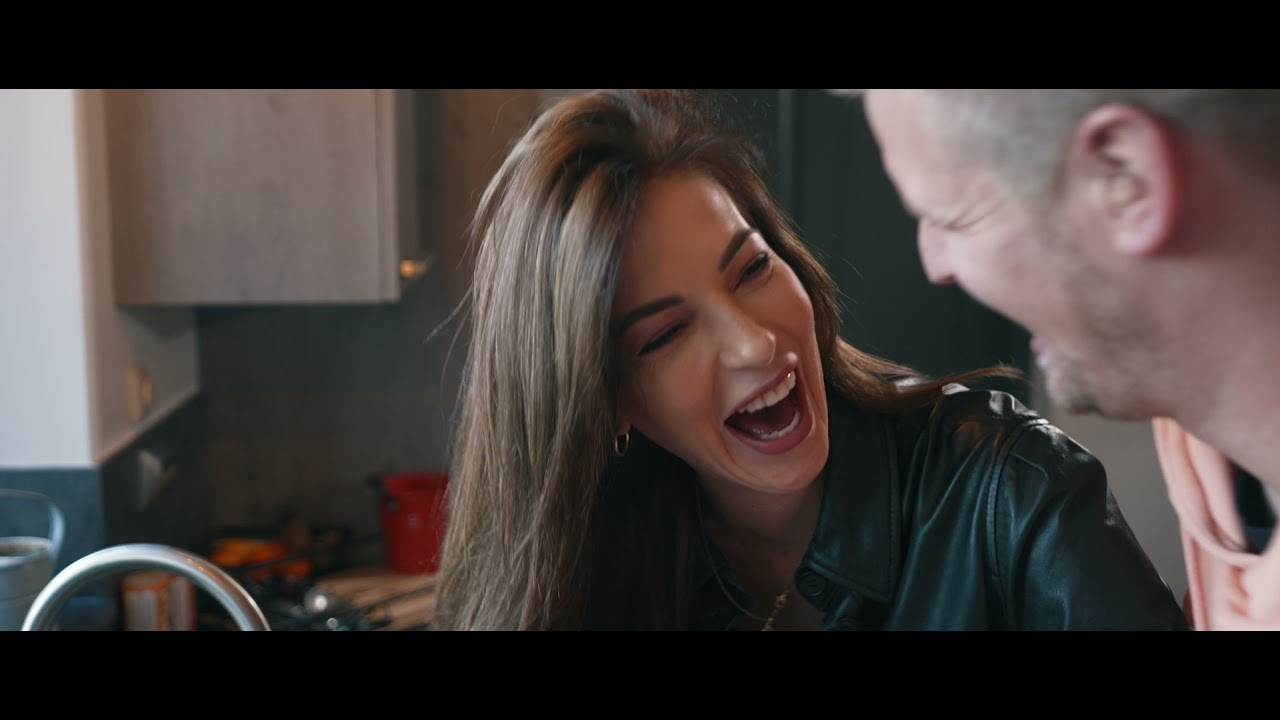 Arjan Venemann - Dus lach naar mij Officiële Videoclip