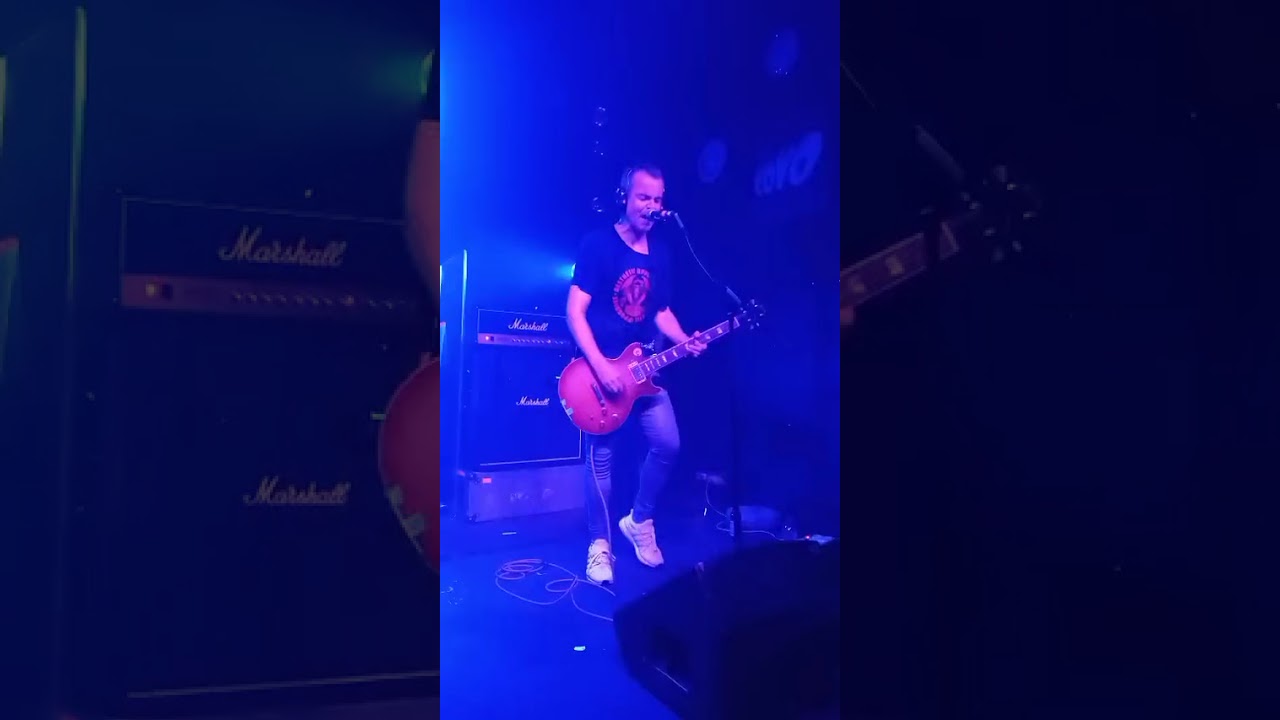 McLusky covo club Bologna