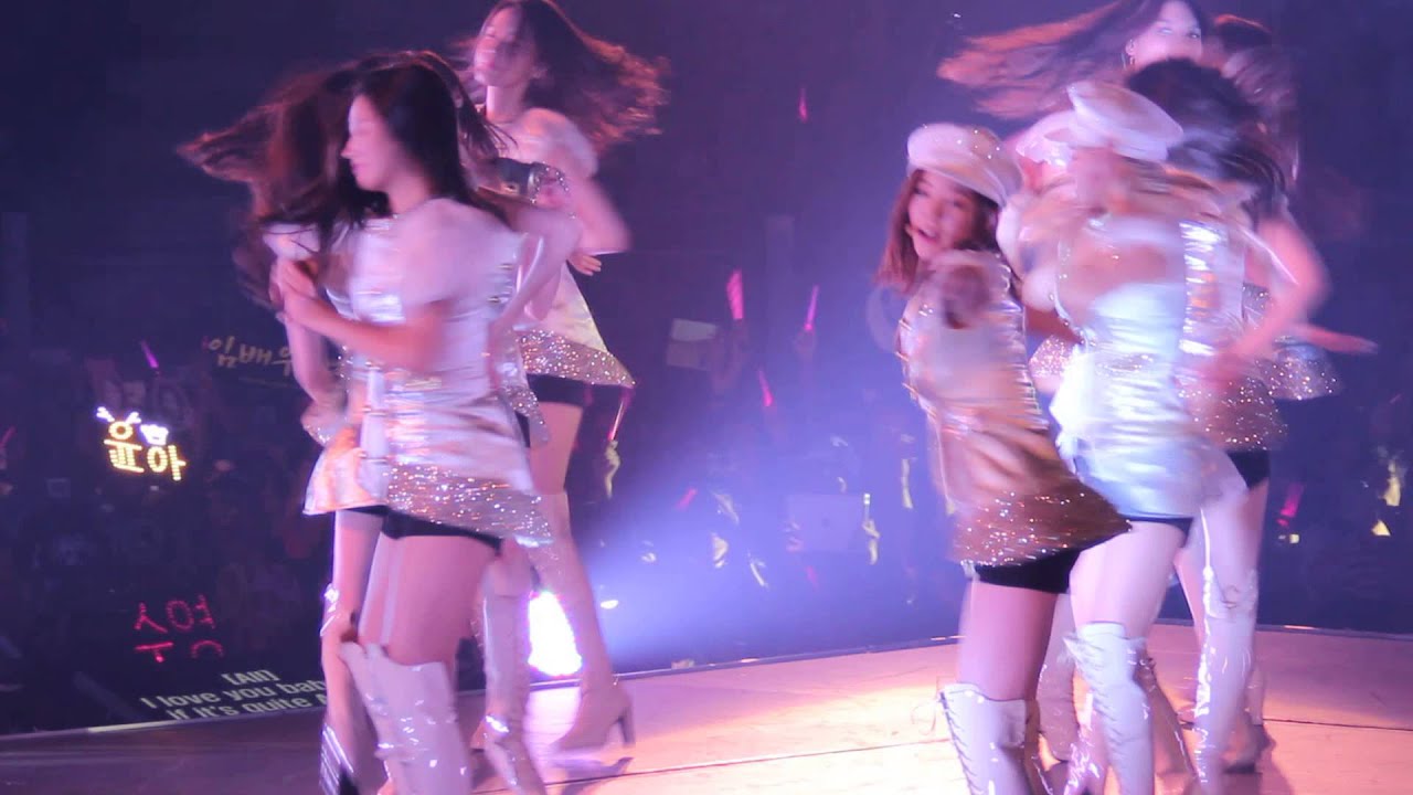 [Fancam] 131110 SNSD GG World Tour in Hong Kong - The Great Escape