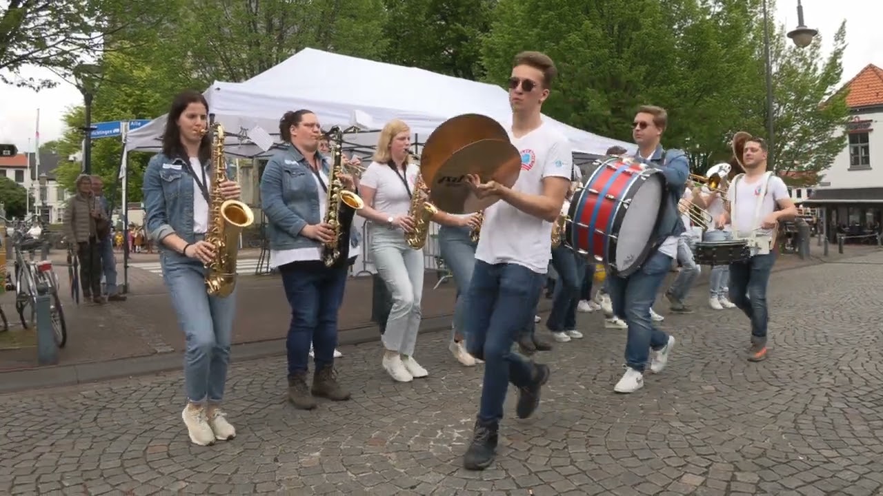 Effe d'r Neffe Steenbergen Hulster Dweildag 7 mei 2023 Hulst Zeeland NL