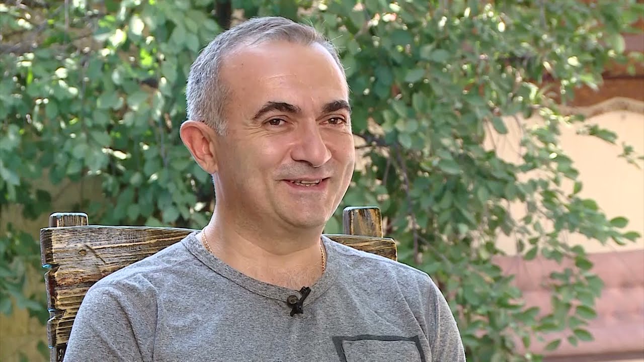 Առանց Փողկապի / Թեվան Պողոսյան