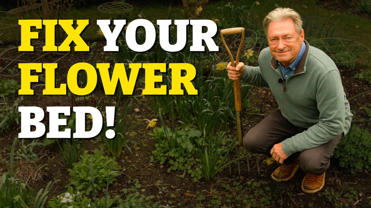 How to Plan a Flower Bed That Looks Good all Year (Most People Get This Wrong)