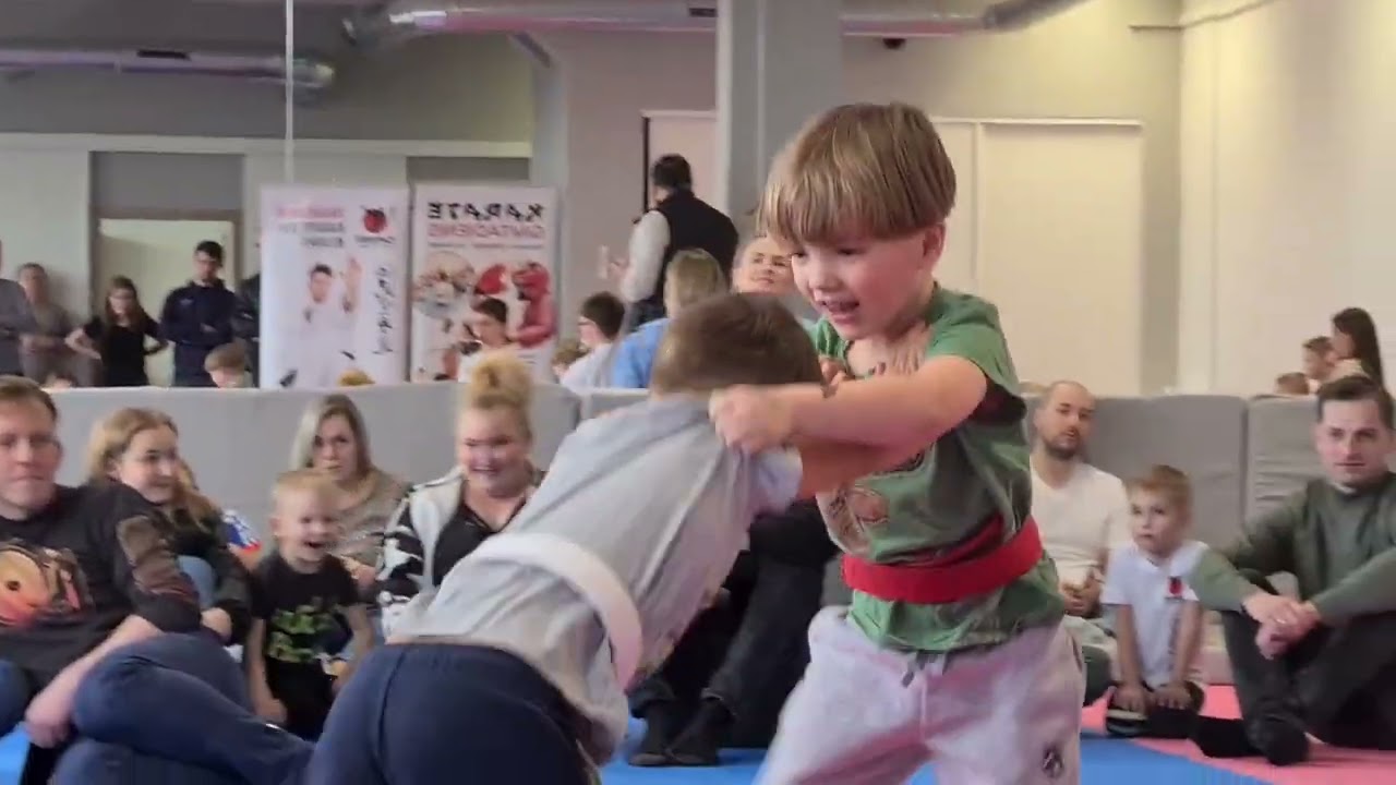 Sanrei jauniausių karatistų varžybos