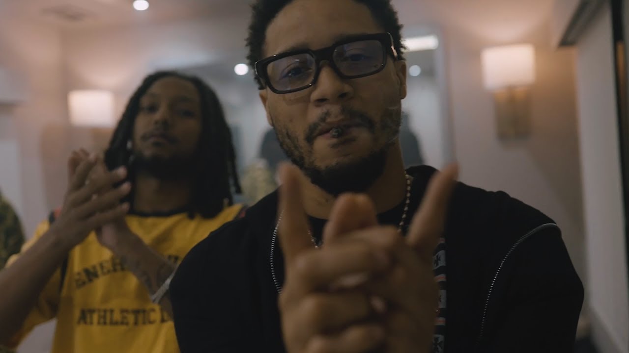 Veeze - LICK (Official Music Video)