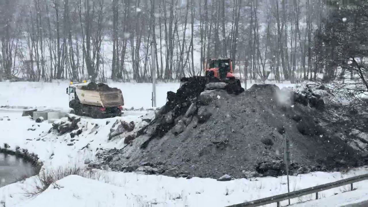 S6Z4 - 2025-02-17-2025-02-23 - Prace na Trasie Gł&oacute;wnej przy km 35+950