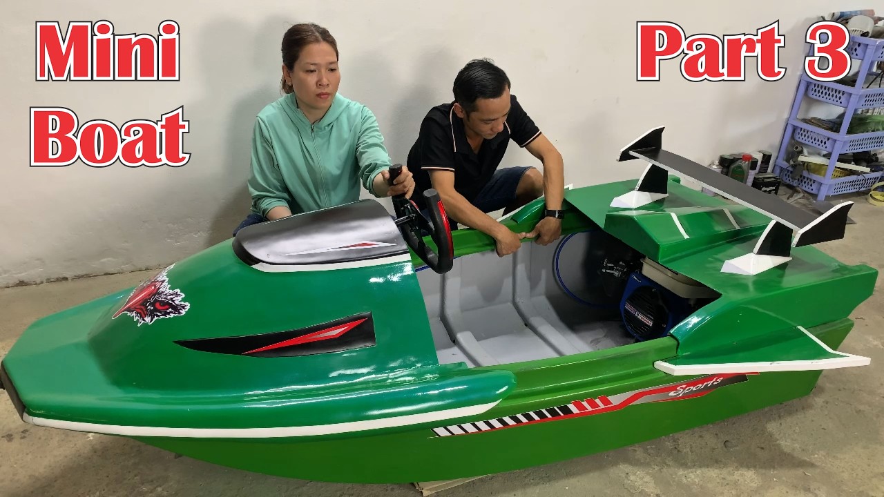My wife and I built a beautiful mini boat ourselves. Part 3 Installing the engine and steering syst