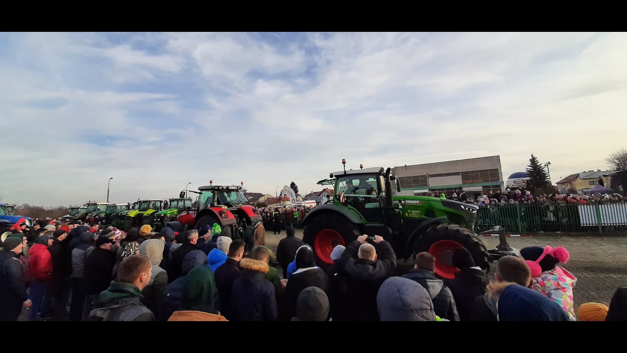 Przeciąganie traktorów-Pokaz mocy I Superhero I Massey Ferguson 8680 vs Fendt 936 WOŚP