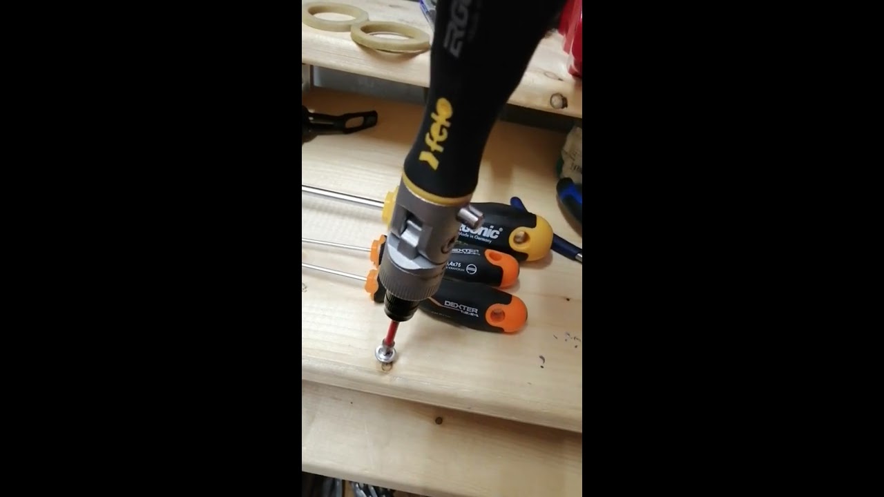 FELO Ergonic K Трещотка поворотная с храповым механизмом 43899940