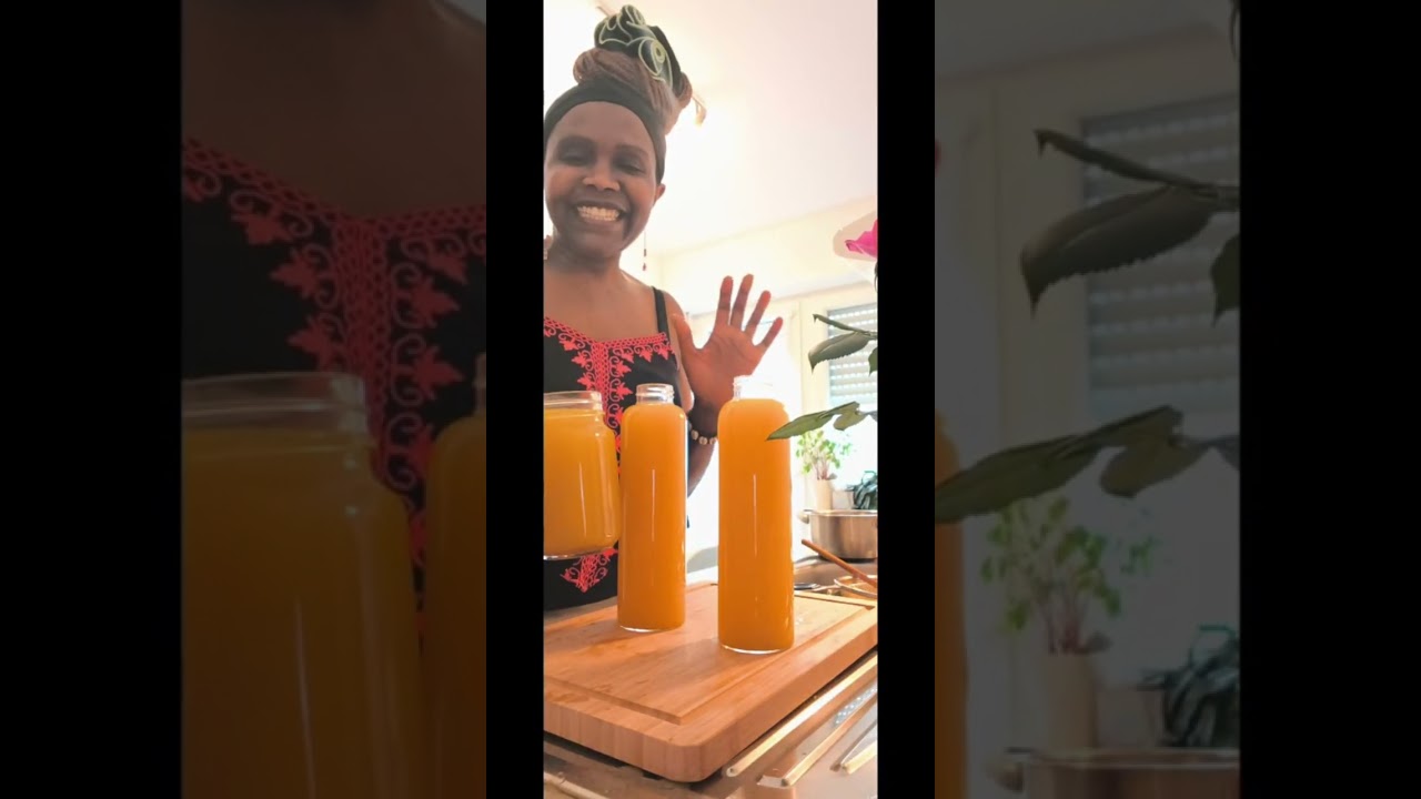 55.4 - Boost Immunity Boiling Tangerine, Orange, Lemon, Apple, Ginger, Garlic & Parsley with Spices