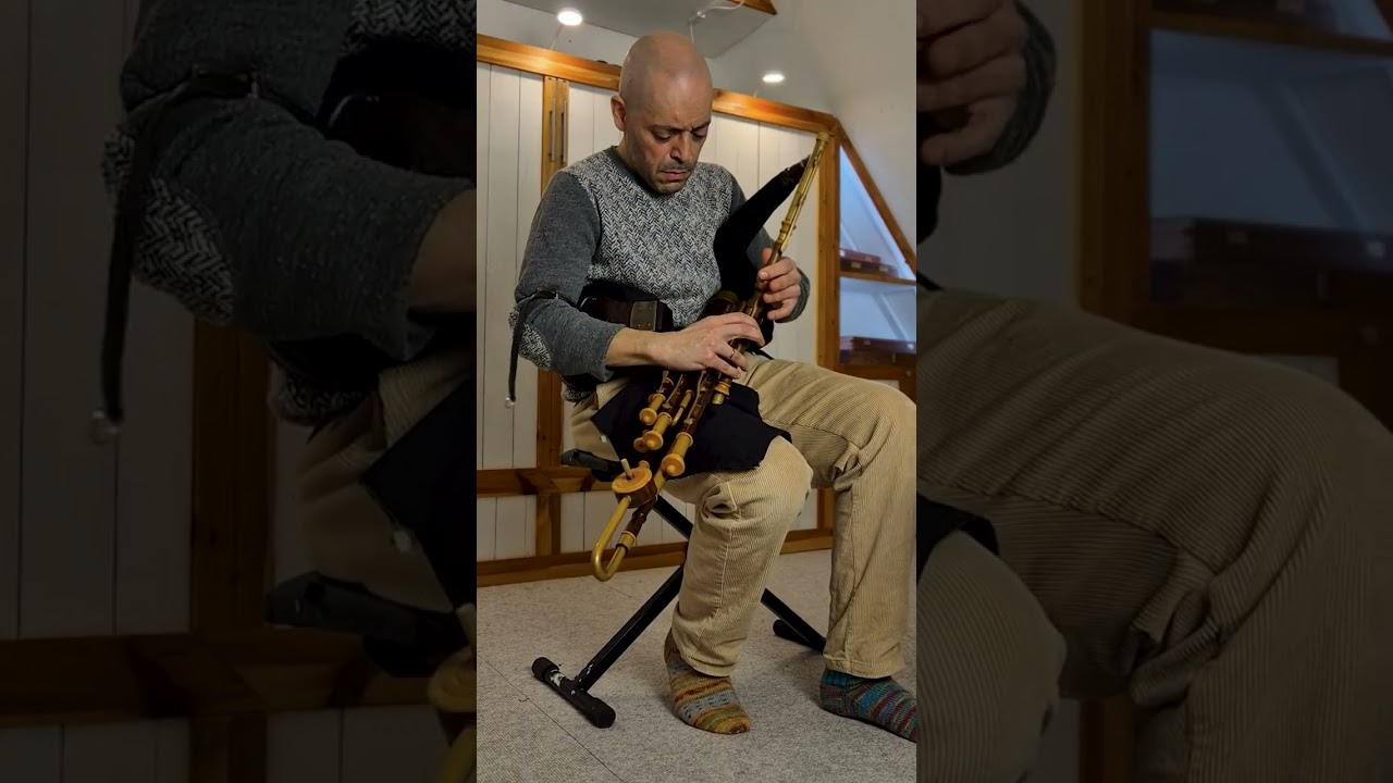 The Wounded Hussar on the Uilleann pipes