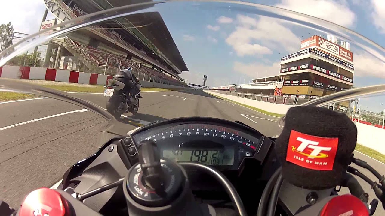 Adelantamientos Circuito Montmelo - ZX-10R del 2011 - 22/06/2013 - Motozk Highlights Tandas