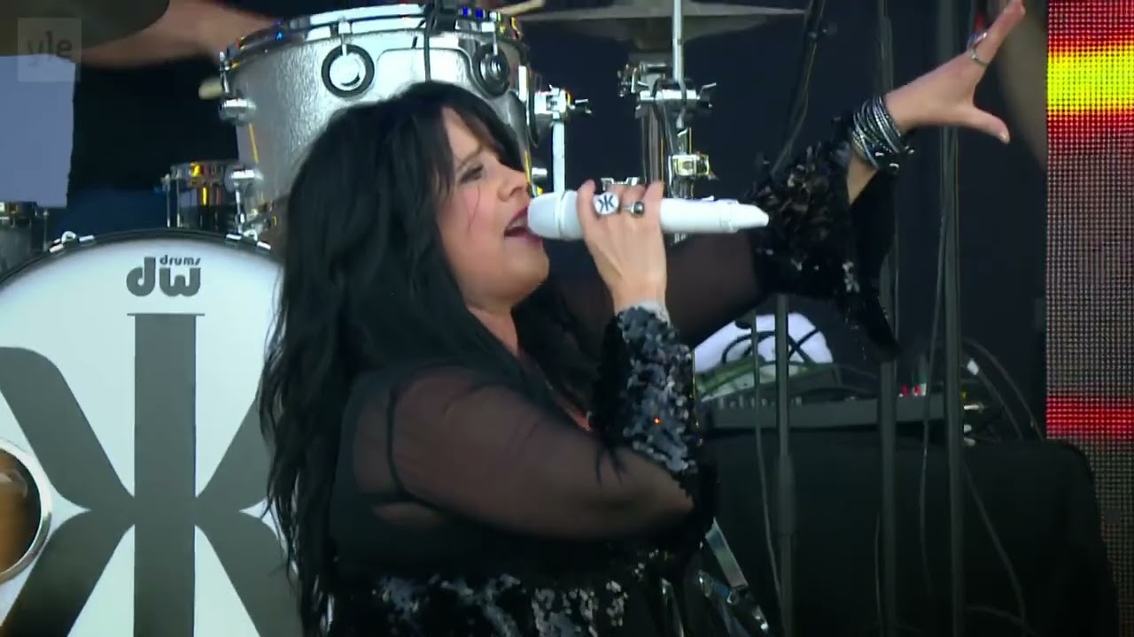 Kaija Koo - Vapaa (live) @ Ruisrock 2015