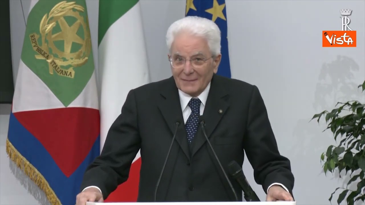 Mattarella incoraggia Papa Francesco ricoverato