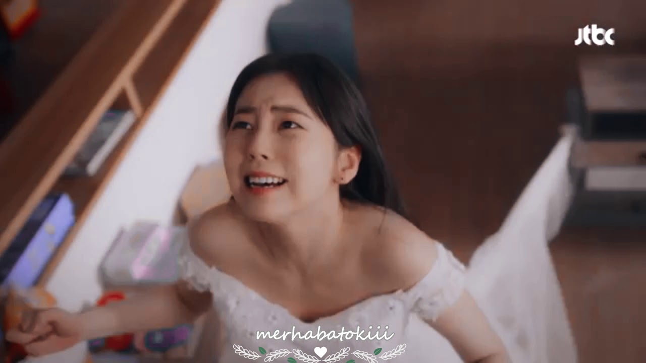 Eğlenceli Kore Klip - Emrine Amade