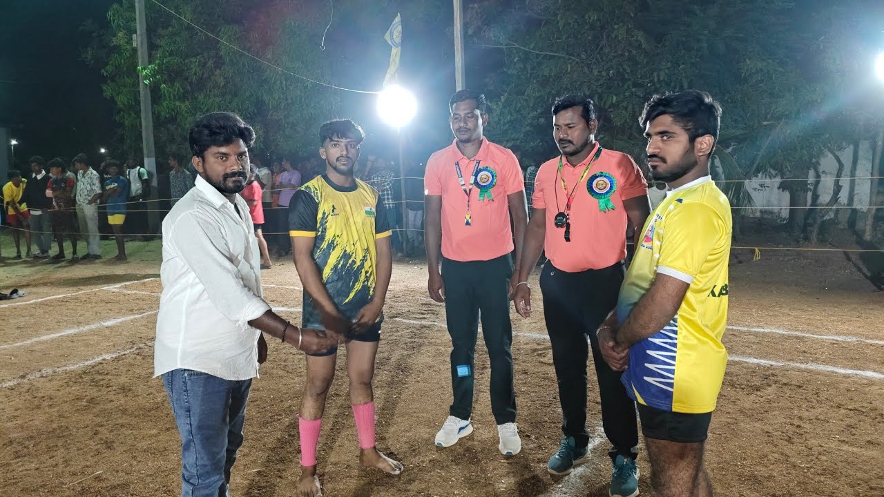 Machareddy vs arepally kabaddi match at somarampet 😻🤩 #kabaddigame #machareddy 