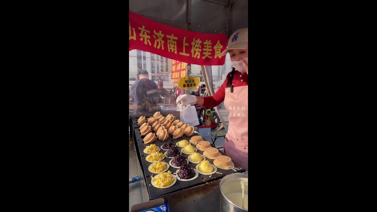 Delicious food live