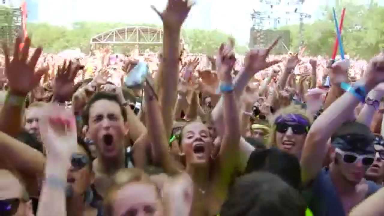 Knife Party LIVE at Lollapalooza 2013