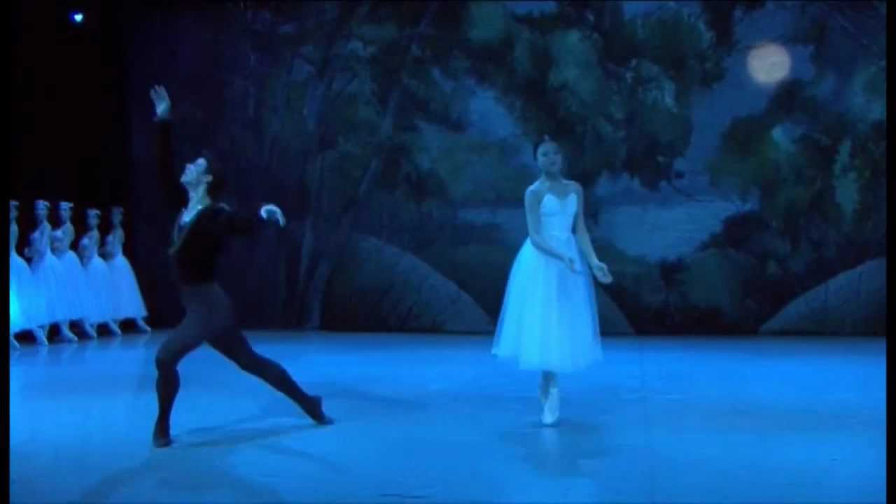 Kirov Acedemy of Ballet: Riho Sakamoto in 