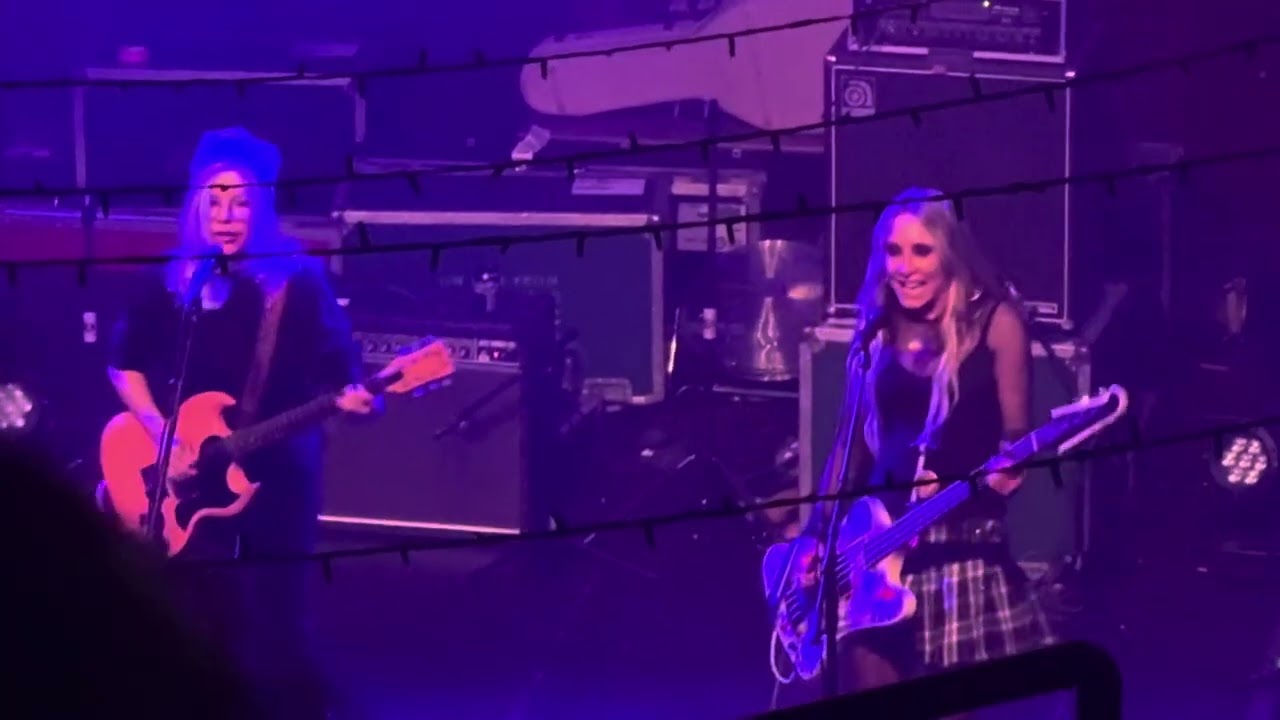Belly - Feed the Tree - St Lukes, Glasgow- 24/09/25