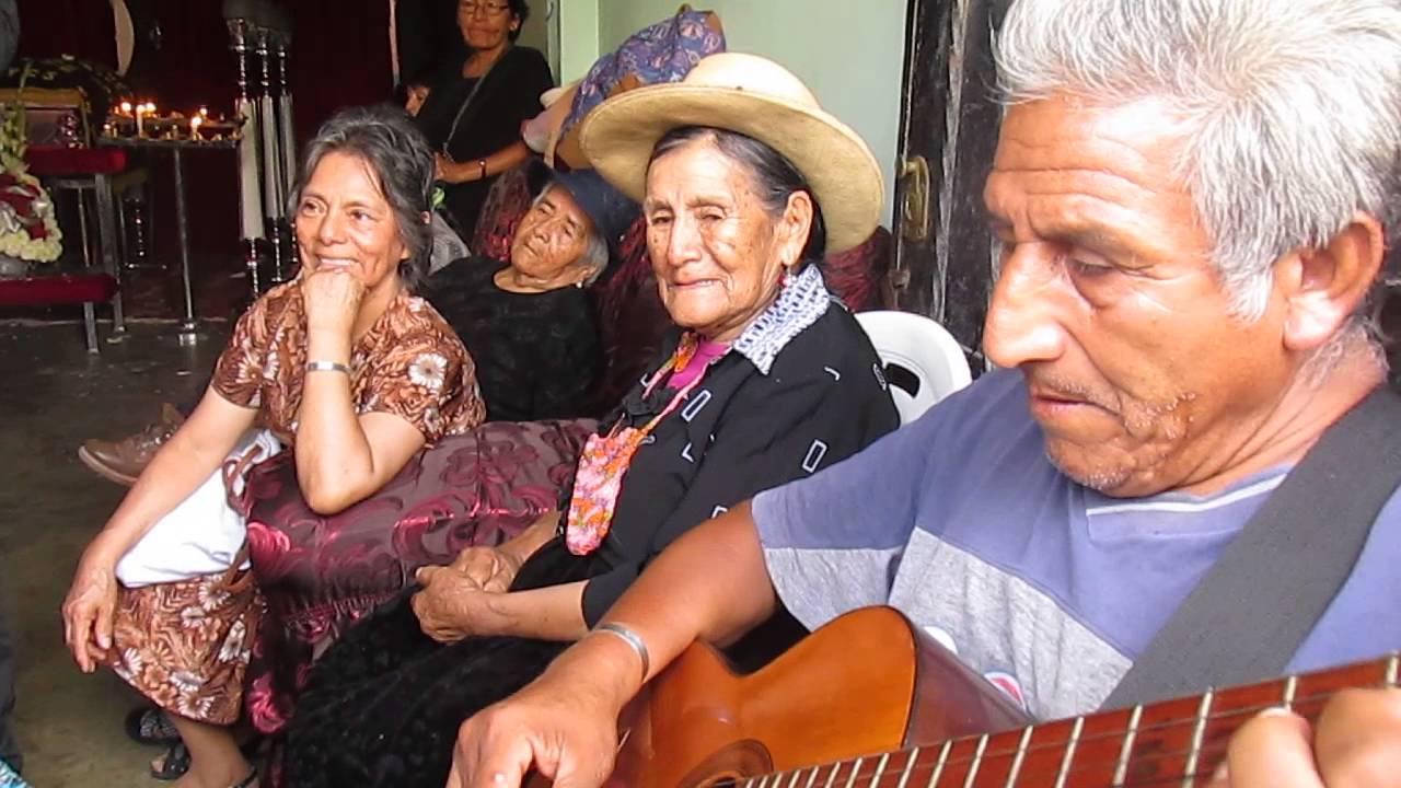 EL SOCOMOCHO- EN LA PARTIDA DE LA MAMI TELMA