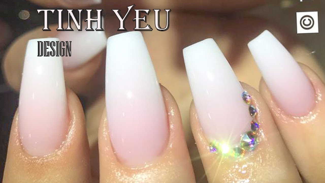 alex nail art desgn/nail technician-TINH YEU/HOW TO MAKE OMBRE PINK AND WHITE  WITH GRANITE STON#4