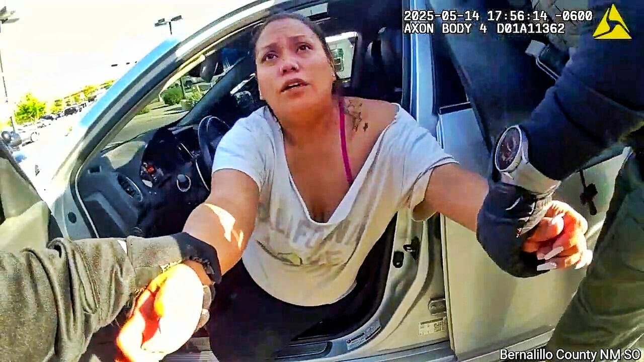 Drunk Mom Tries to Flee with Kids in Car