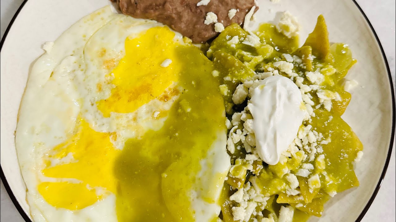 Chilaquiles verdes! 