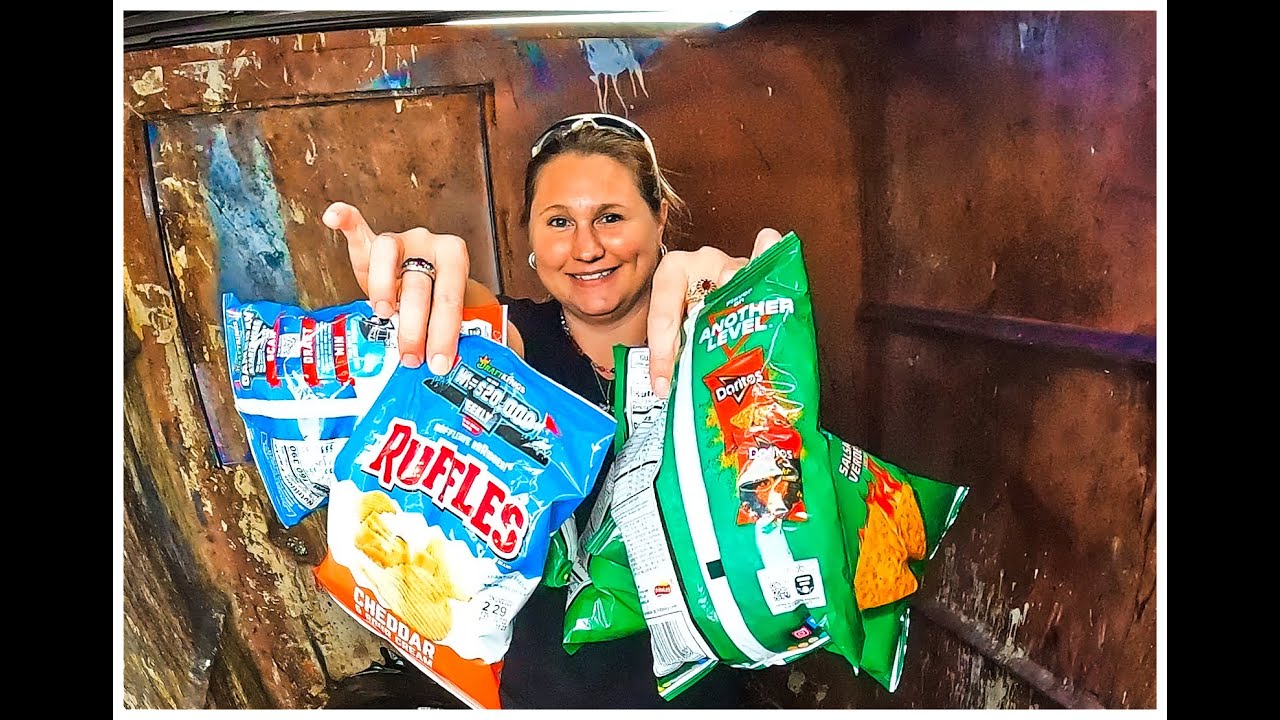 SHE WAS SO HAPPY!  Dumpster Diving, A Haul Of Goodies