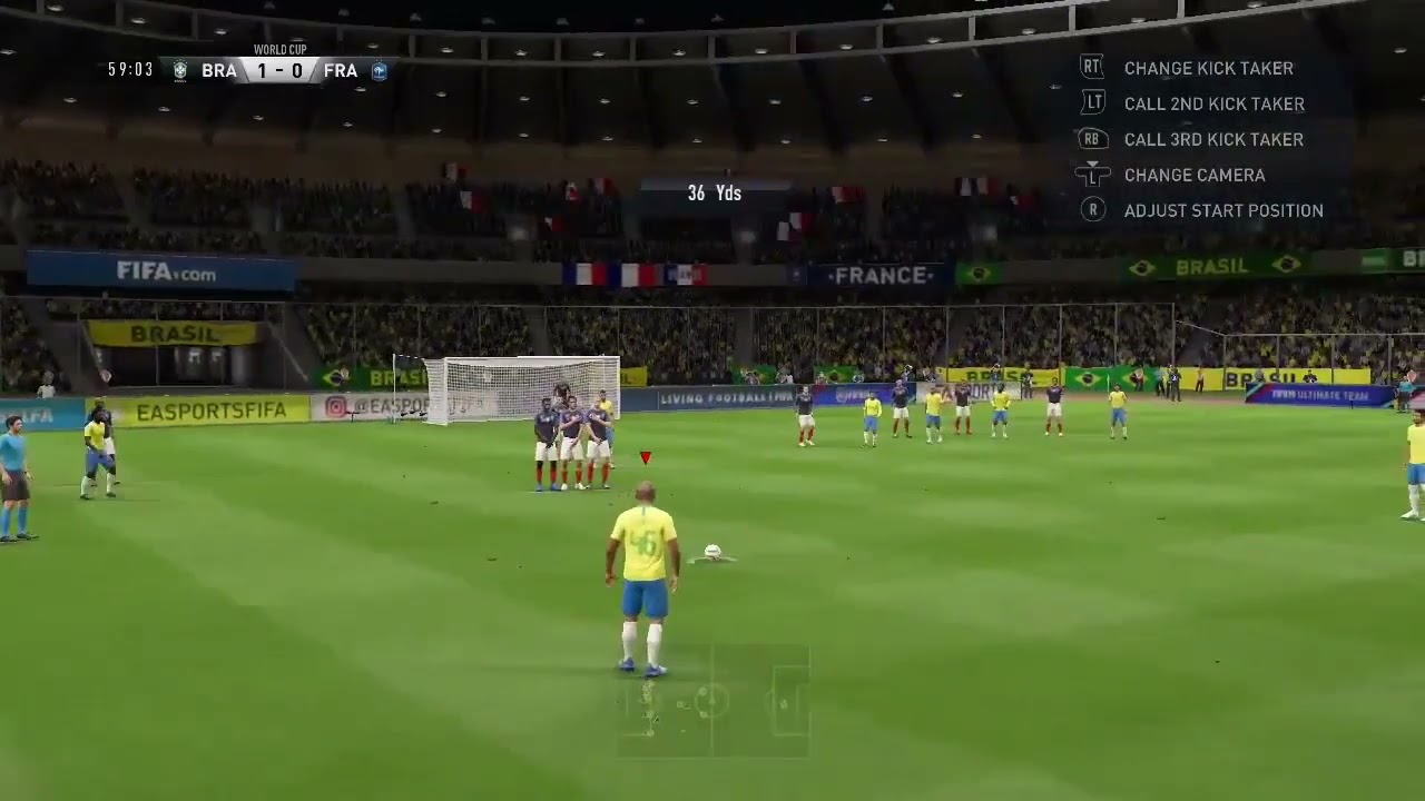 FIFA 19 - Insane Roberto Carlos Free Kick