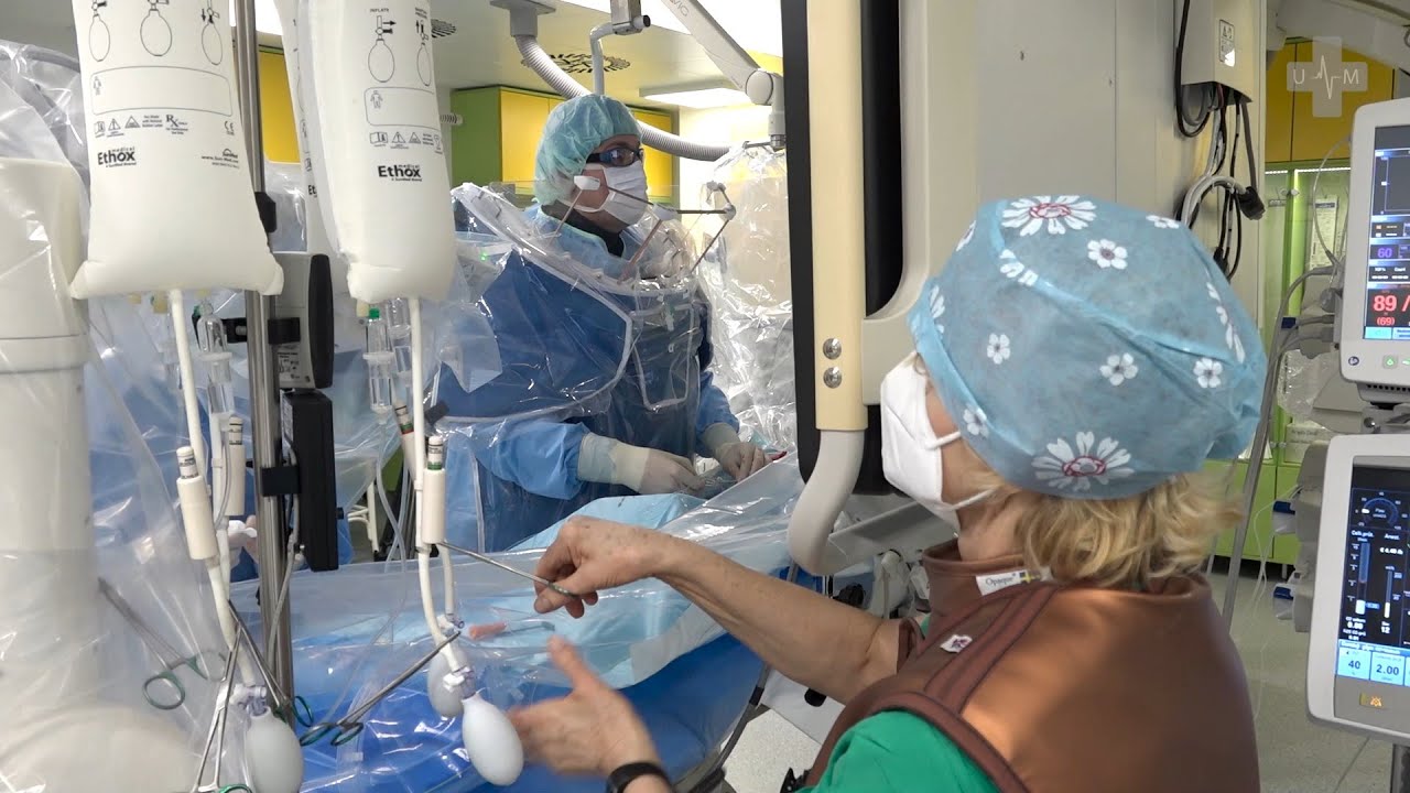 V Univerzitnej nemocnici Martin operuje najmodernejší robot s umelou inteligenciou