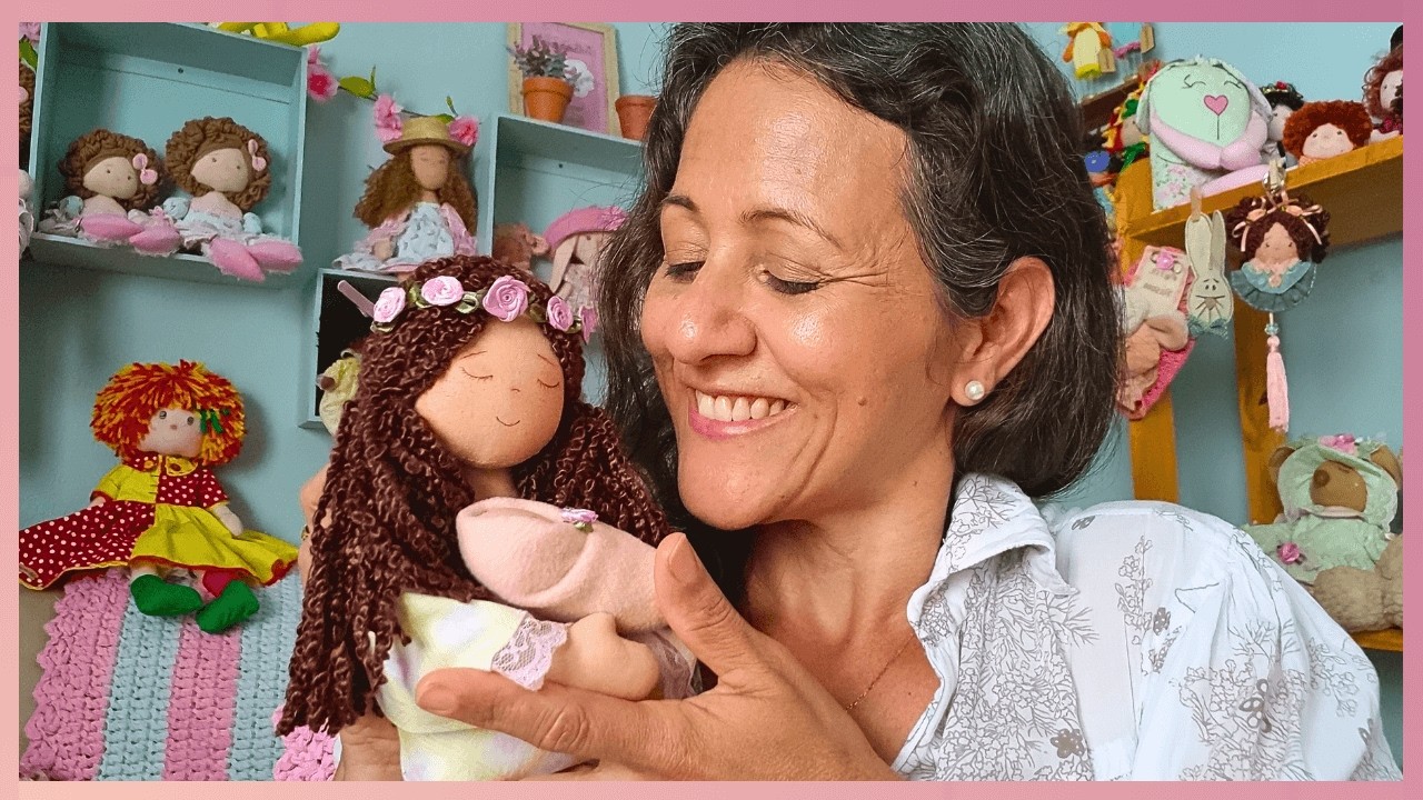 A BONECA MAIS LINDA DO ANO! NÃO PERCA TEMPO! VOCÊ VAI VENDER MUITO!!