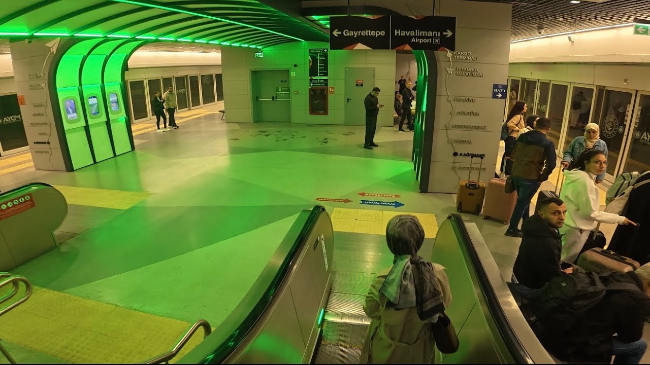 Istanbul Metro M7 to M11 | How to Transfer at Kağıthane Station | İstanbul Airport Metro Guide 2025
