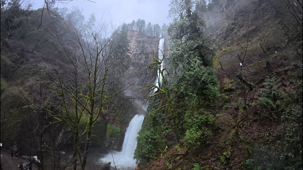 Multnomah falls