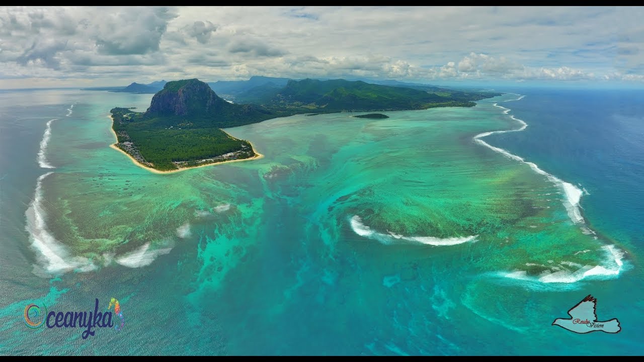2018-06-12 - Mauritius's Underwater Waterfall