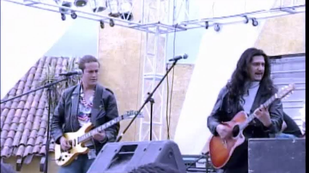 California Blues - En Vivo Desde Toluca (Bonus Show)