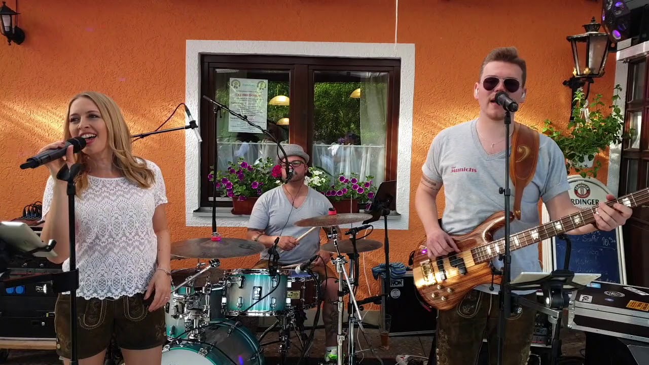The Munichs live in Erding - Fox