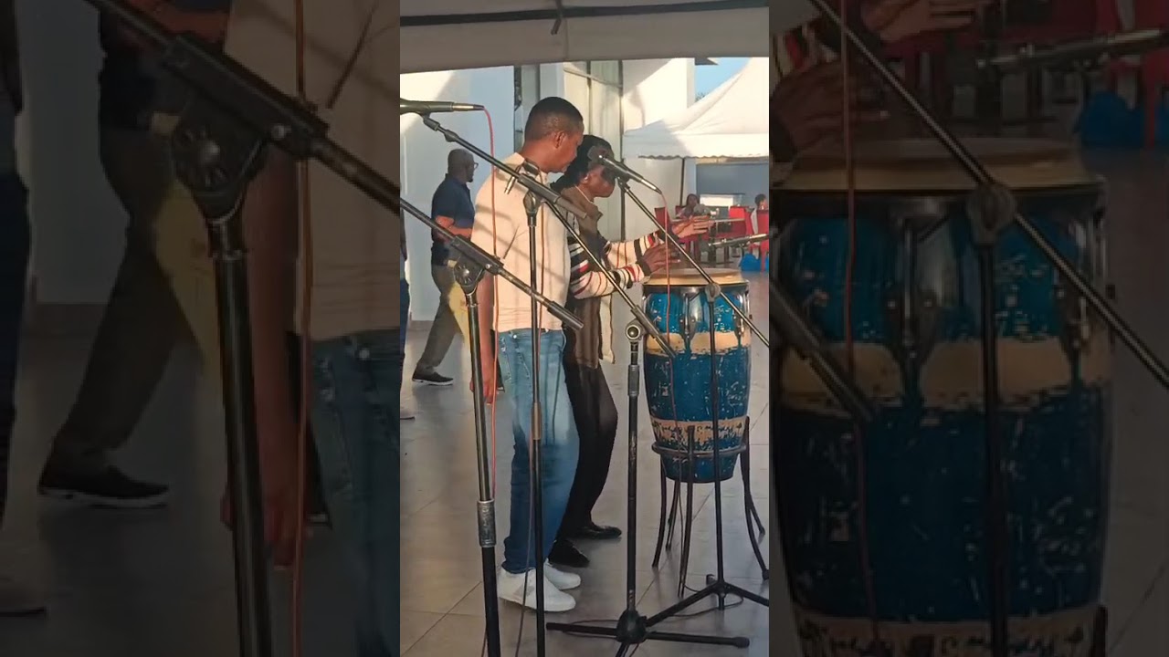 Everest Kings Featuring Dr. Alfred Mutua - Sina Makosa Live Performace at A&L Hotel Machakos 01