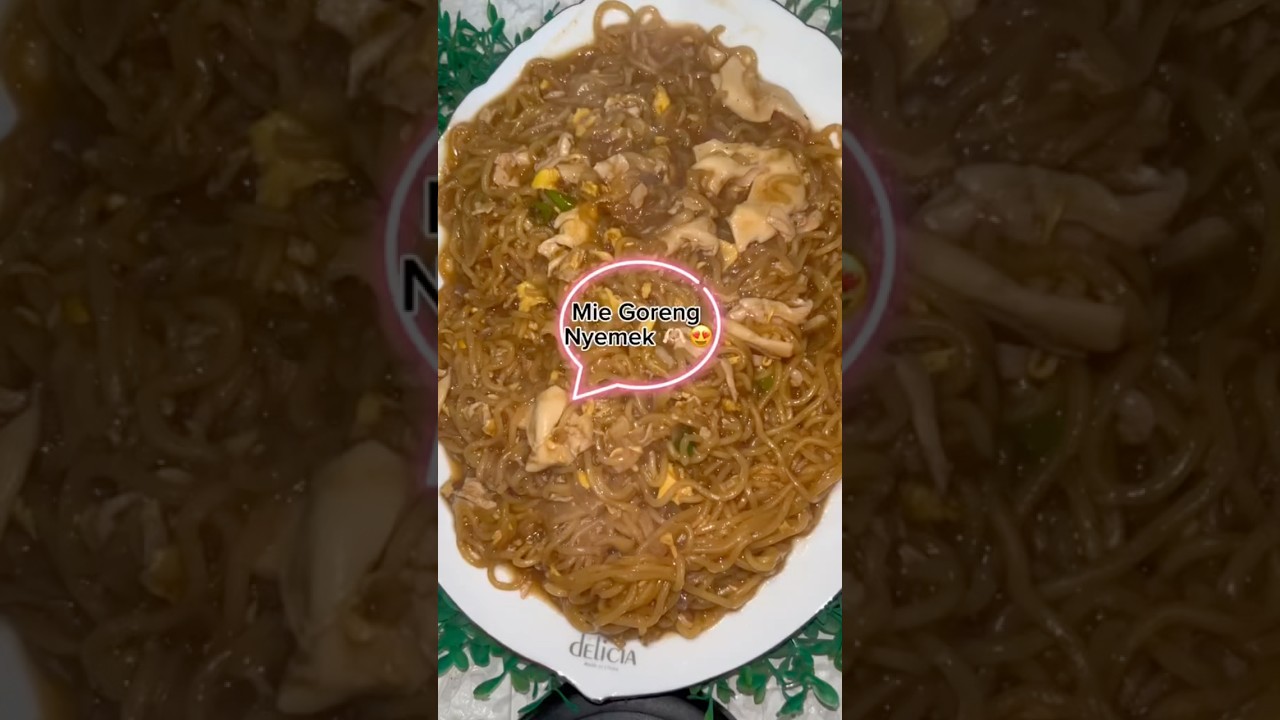 Mie goreng nyemek.Enakk nih. Recook ya.