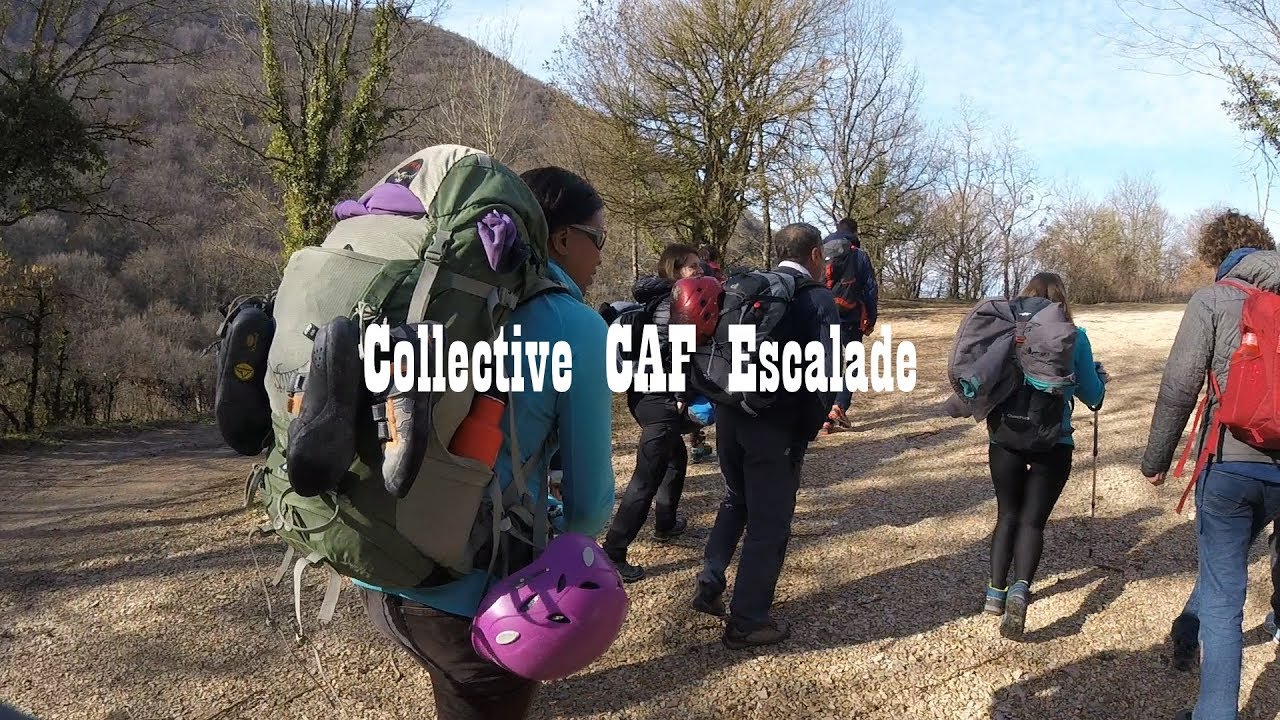 COLLECTIVE ESCALADE A CREPT