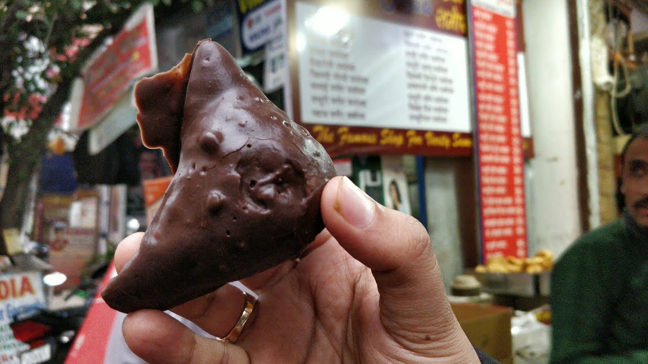 CHOCOLATE SAMOSA ! 😂😂😂😍😍