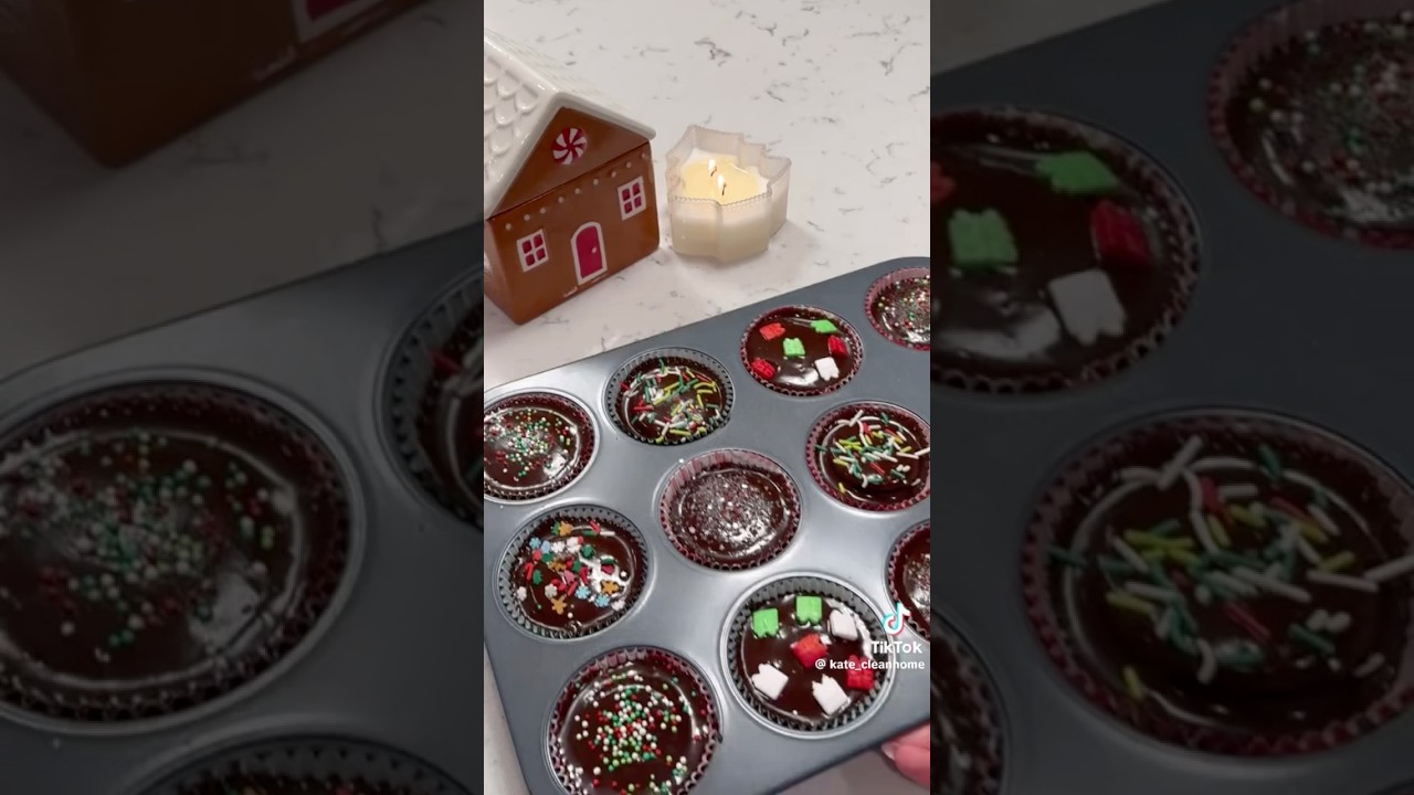 Christmas brownies + Christmas cookies? 🎄🍪| WEEKLY SHORT #163 {#shorts #christmas #xmas}⁠