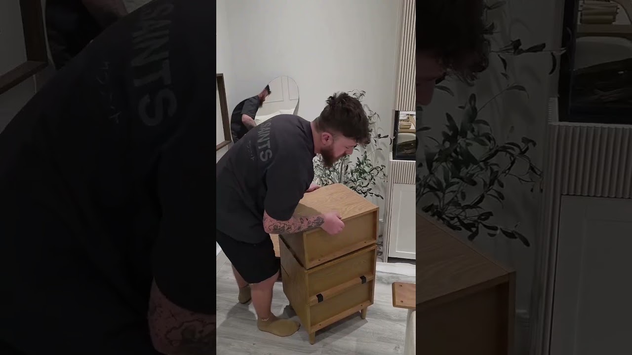 Modular cupboards that switch up as fast as your needs do.