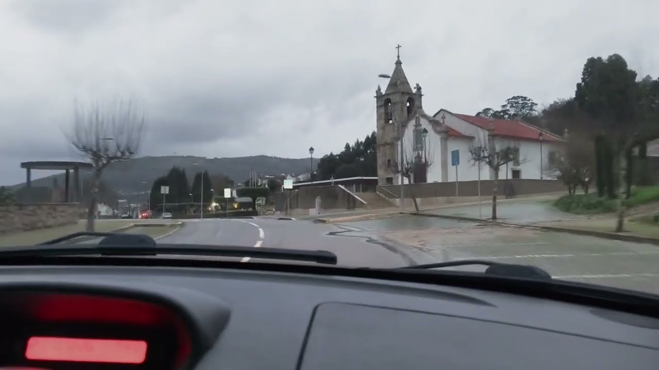 Rios cheios em Viana do Castelo Portugal- Passou temporal deixou rastro