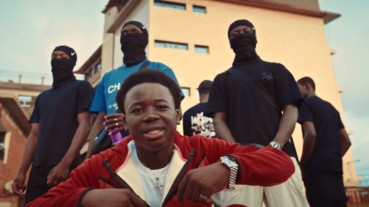 FakeBaby - black (clip officiel)🇺🇲🇨🇮