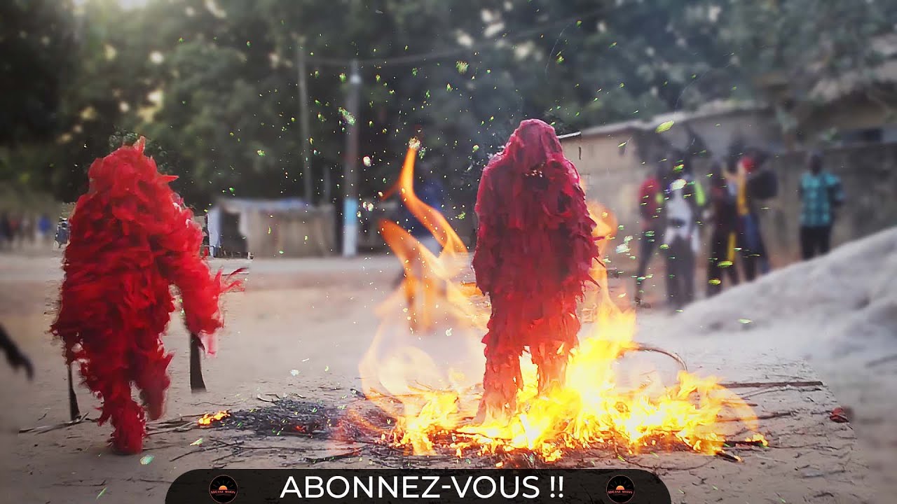 Waohh Une Dance historique:  kankourang au feu....