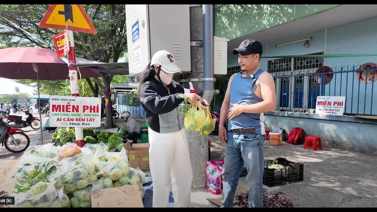 MINH RÂU PHÁT RAU MIỄN PHÍ GẶP GÁI XINH VÀ CÁI KẾT .....